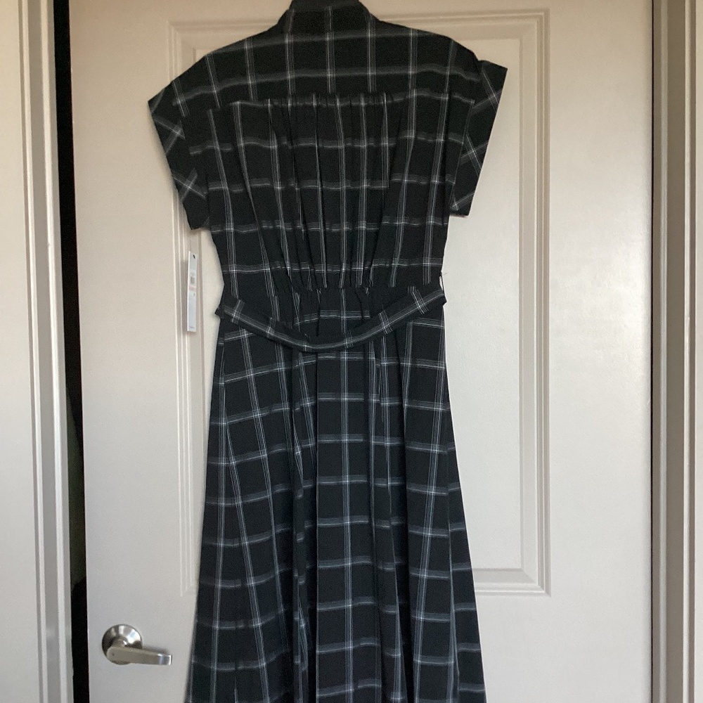 Calvin Klein Windowpane Plaid Cap Sleeve Midi Shirtdress, size 10 - Picture 9 of 12